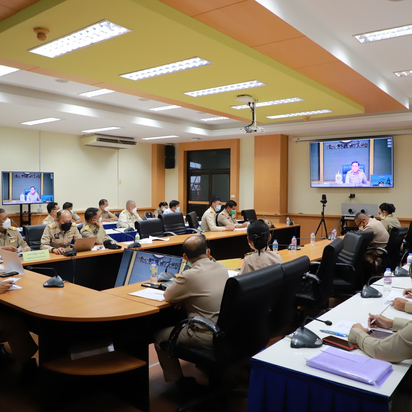 ศอ.ร่วมประชุมการบริหารจัดการสถานการณ์อุทกภัย และการให้ความช่วยเหลือ ผ่านระบบ VDO Conference